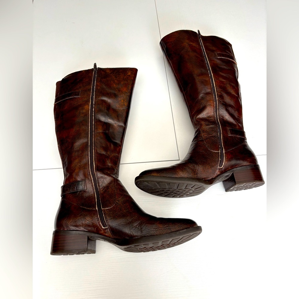 Born Brown Boots With Gold Hardware Size 8M Wide Calf - Picture 3 of 8